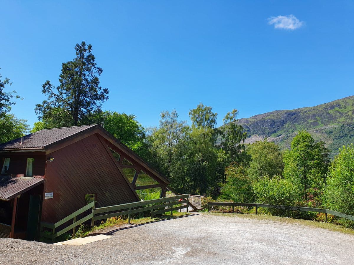 Blair Lodge, listing photograph 8