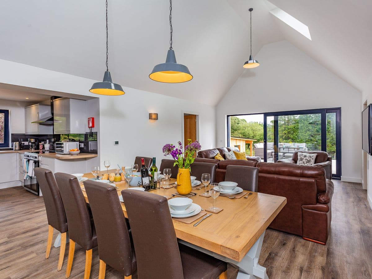 Stepps Cottage, listing photograph 2