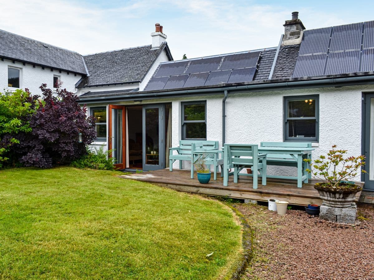 Oakwood Cottage, listing photograph 2