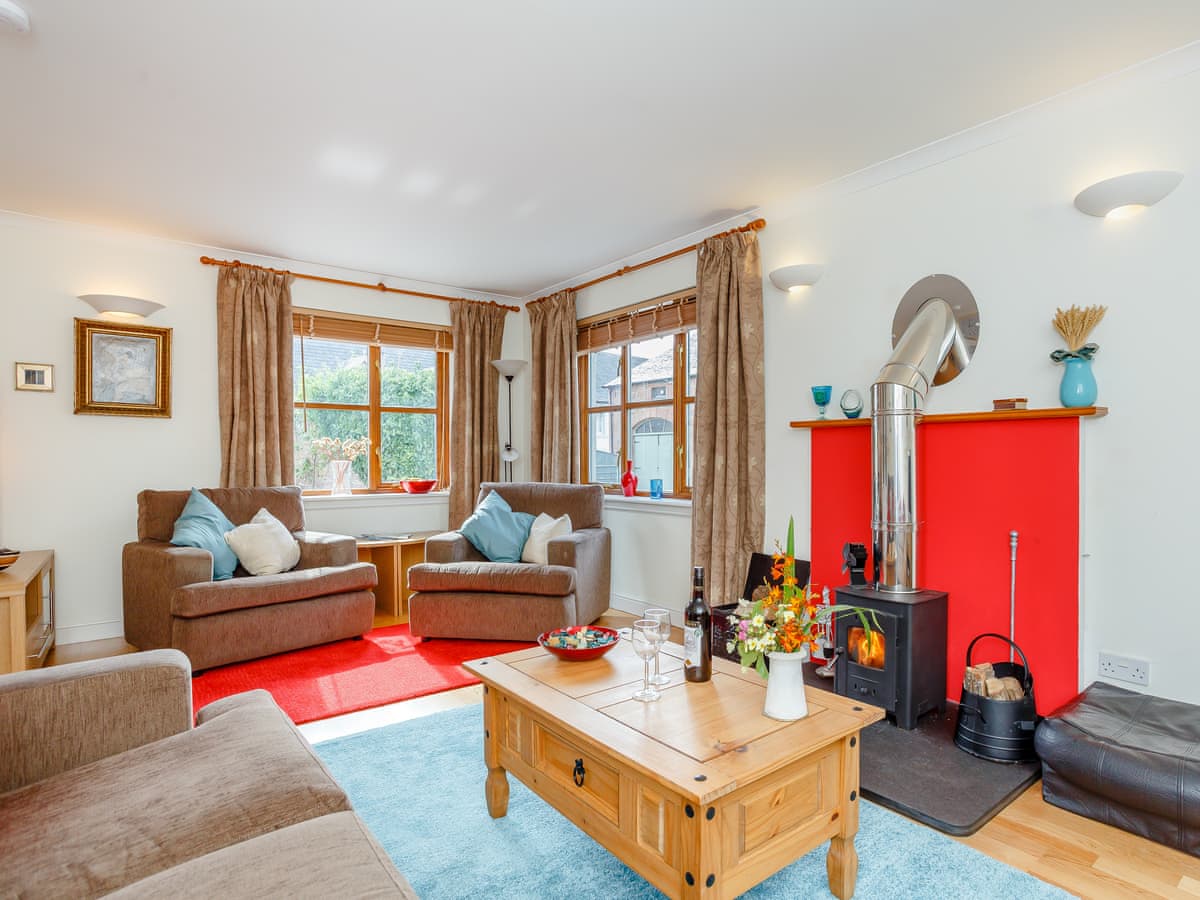 Caldon Cottage, listing photograph 2