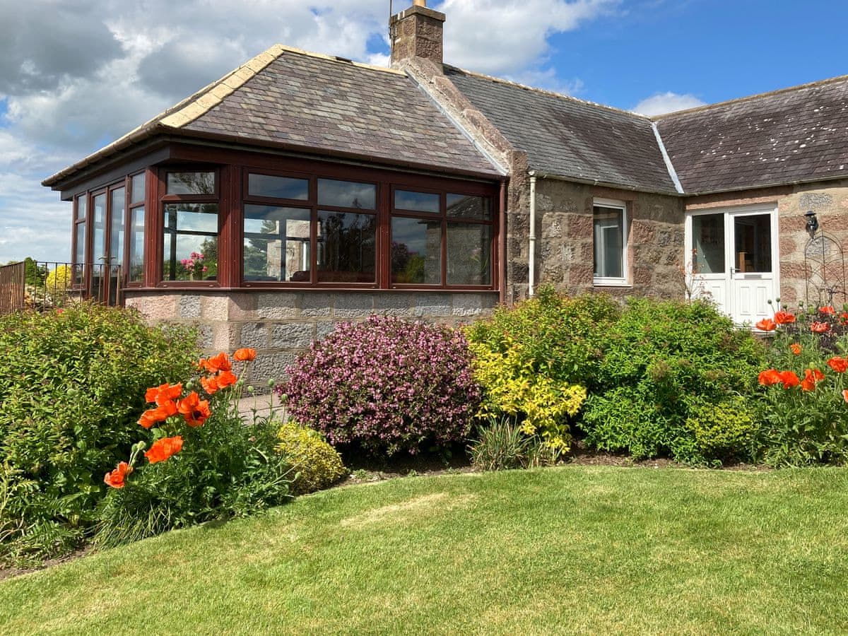 Sauchenshaw Cottage, listing photograph 3