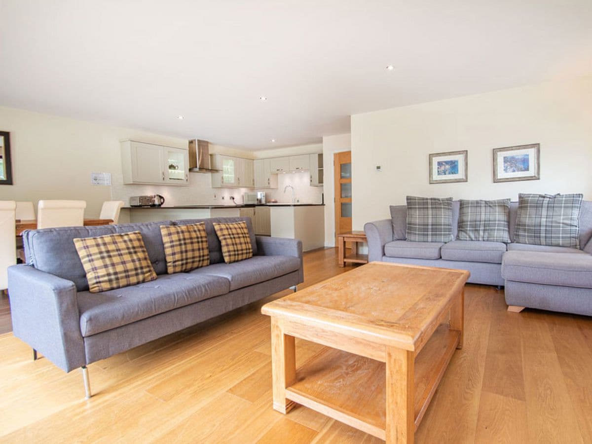 The Steading Apartment, listing photograph 6