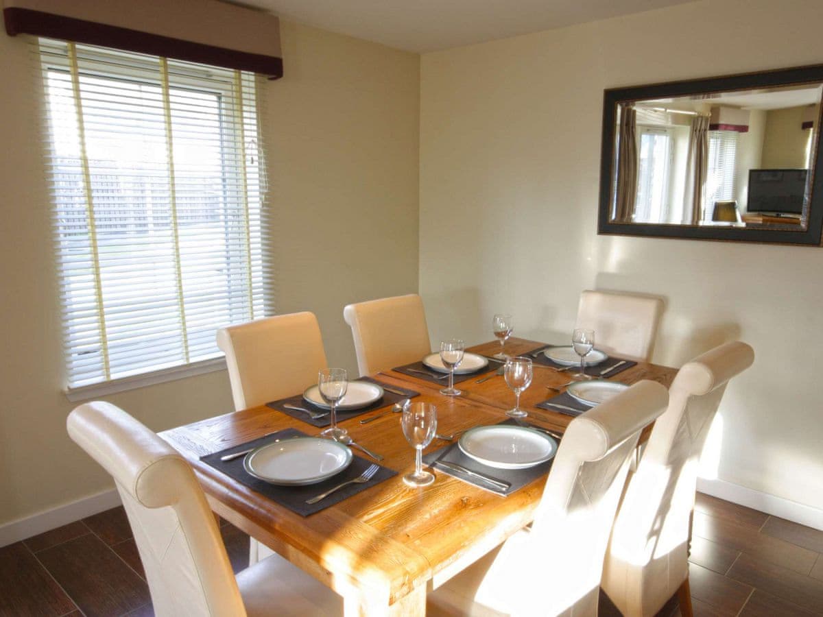 The Steading Apartment, listing photograph 8
