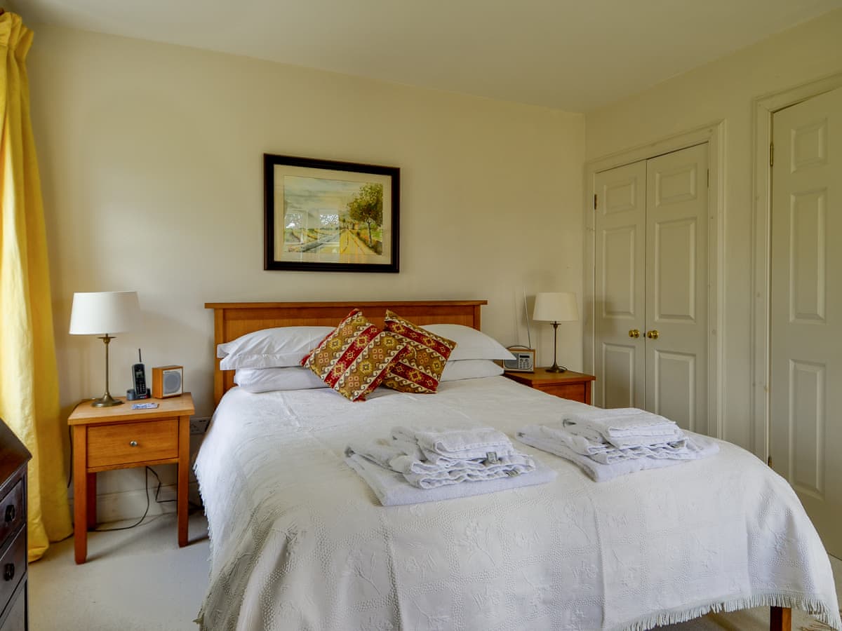 Cliff Cottage, listing photograph 9
