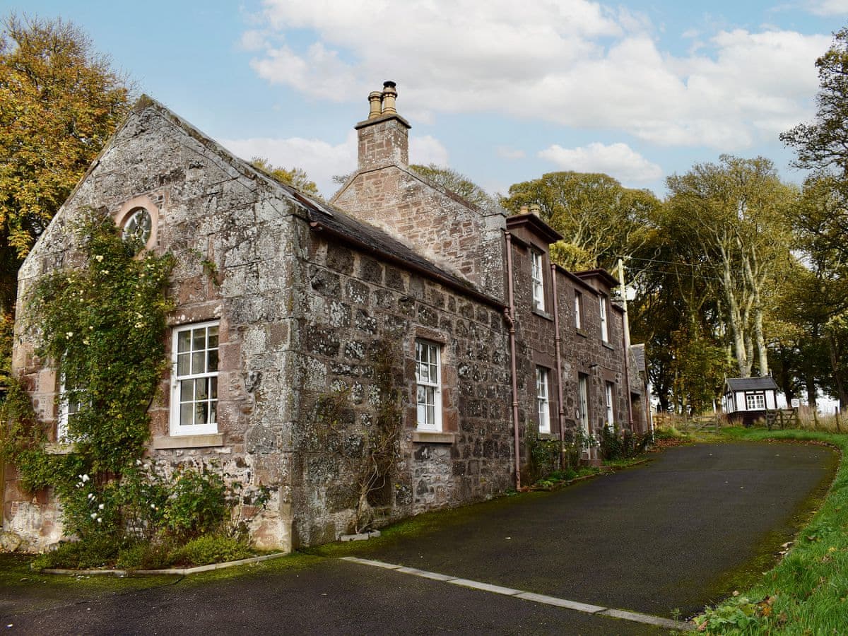 Straton Cottage, listing photograph 2