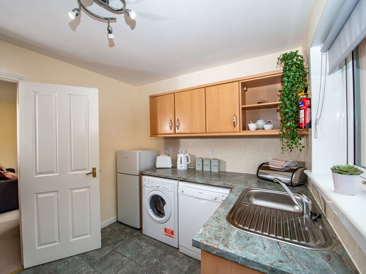 Birchwood Cottage, listing photograph 8