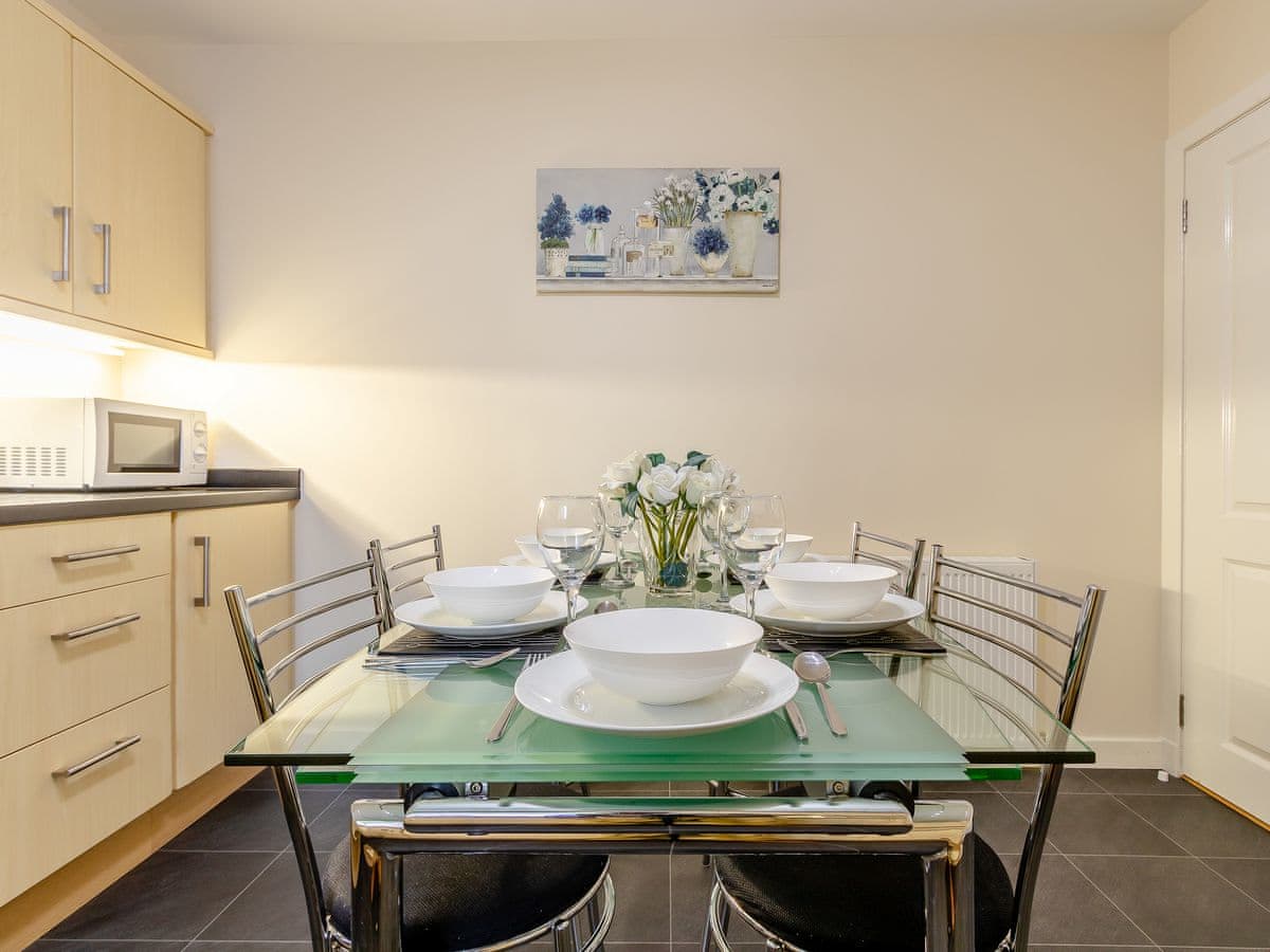 Clover Holidays - Apartment 1 St Catherine's Cottage, listing photograph 7