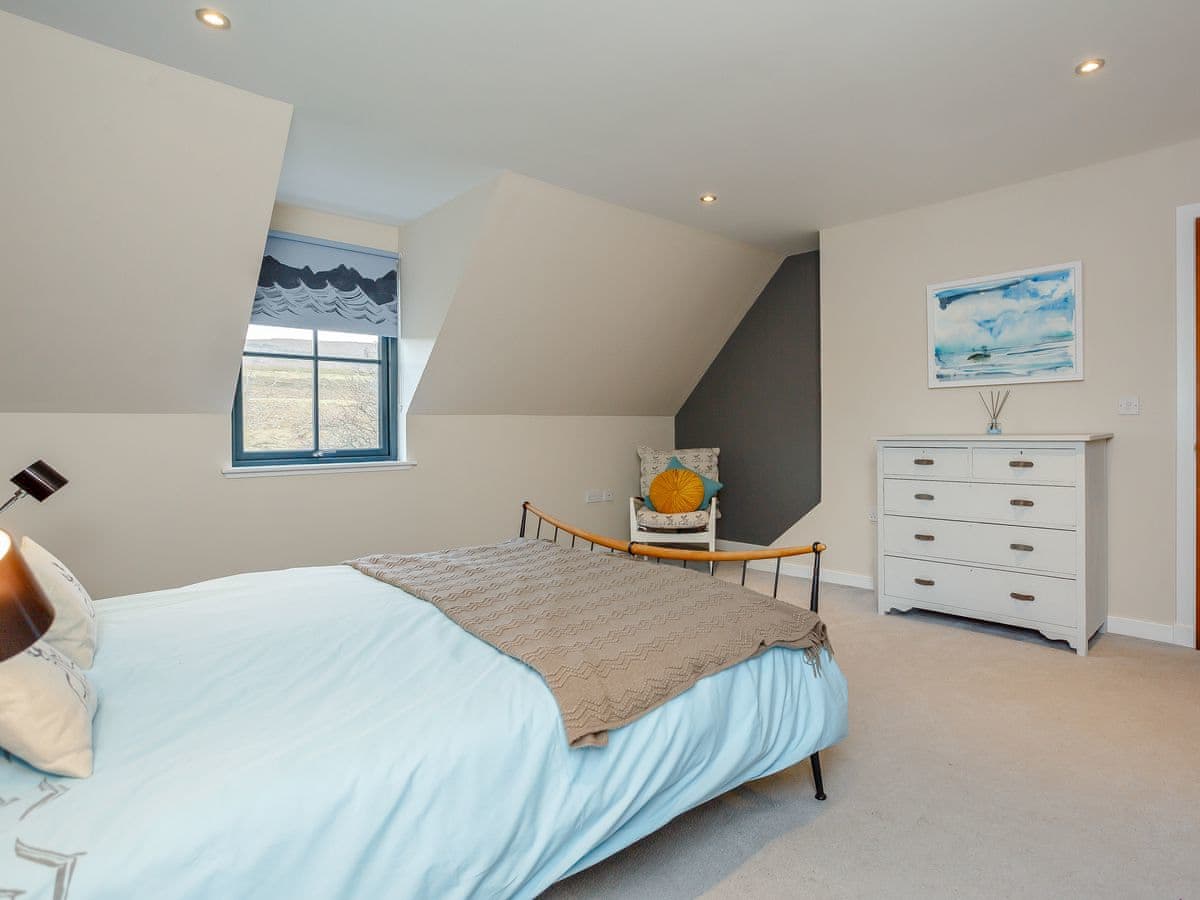 Cliff Cottage, listing photograph 12