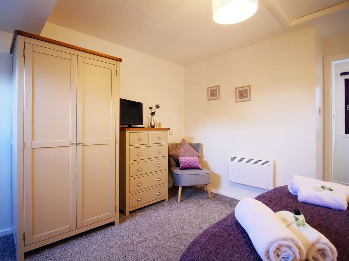 Ruby Cottage, listing photograph 9