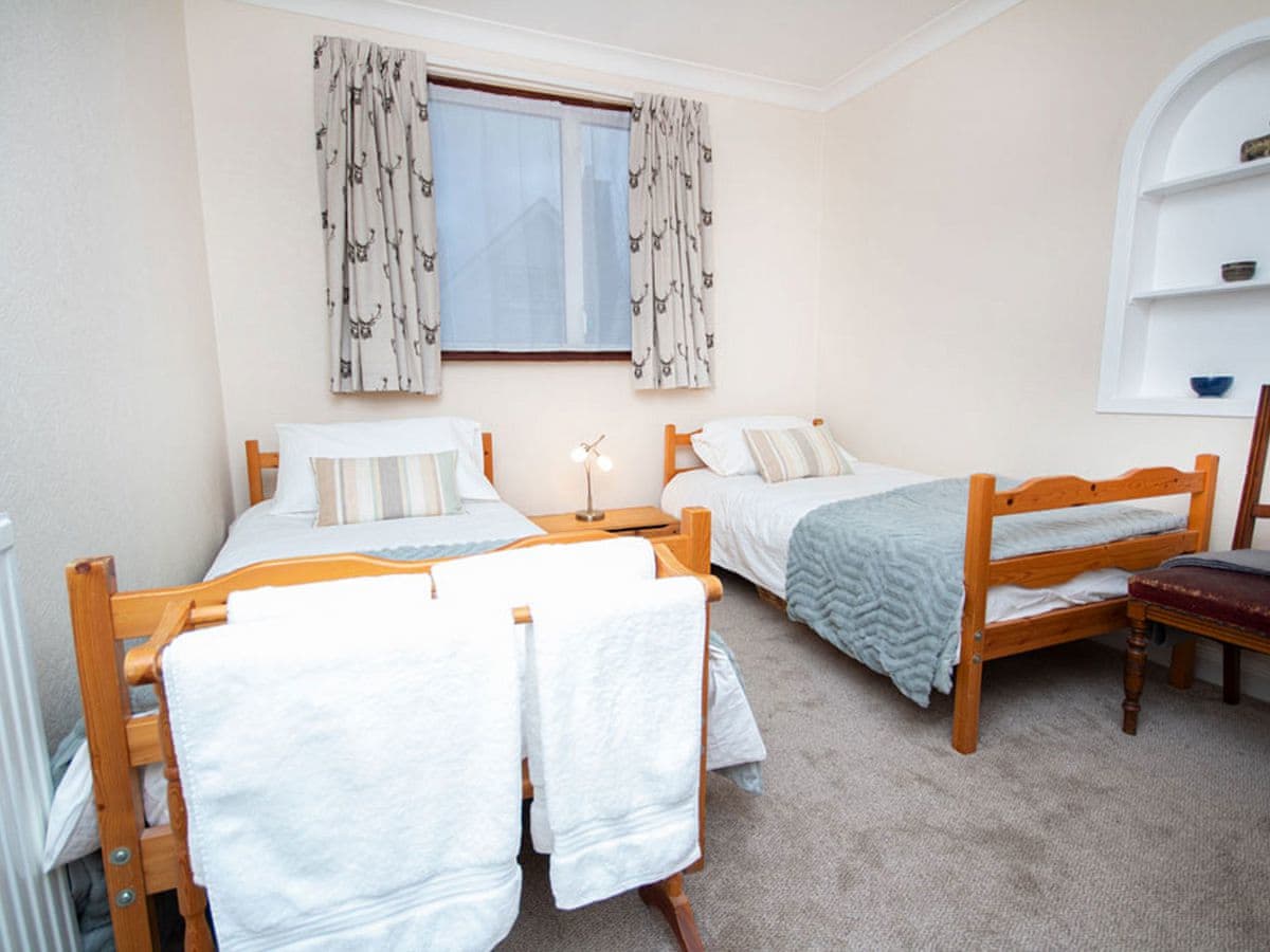 Sonas House, listing photograph 11