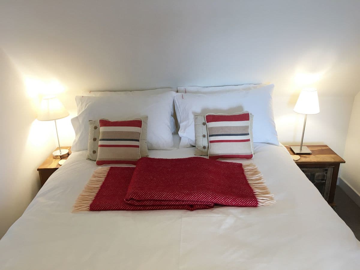 11 The Apostles, listing photograph 8