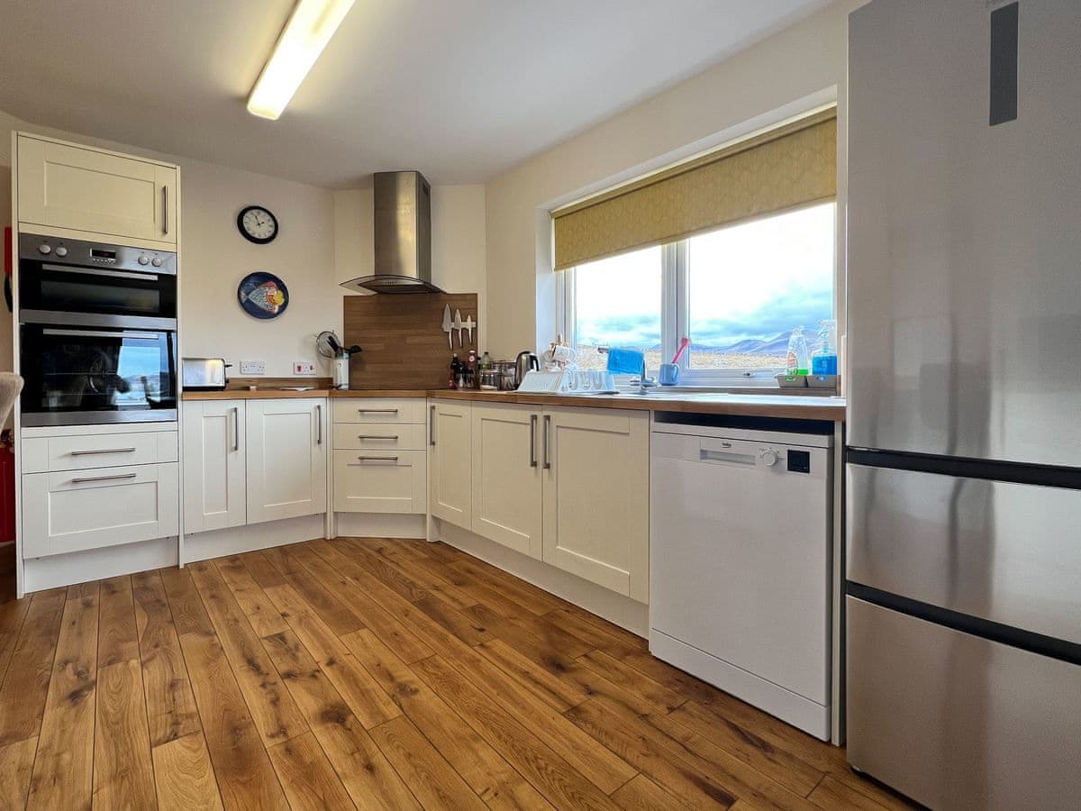 Hirta Cottage, listing photograph 9