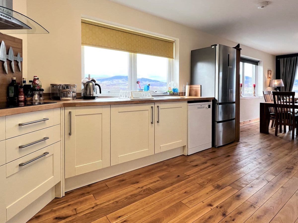 Hirta Cottage, listing photograph 11