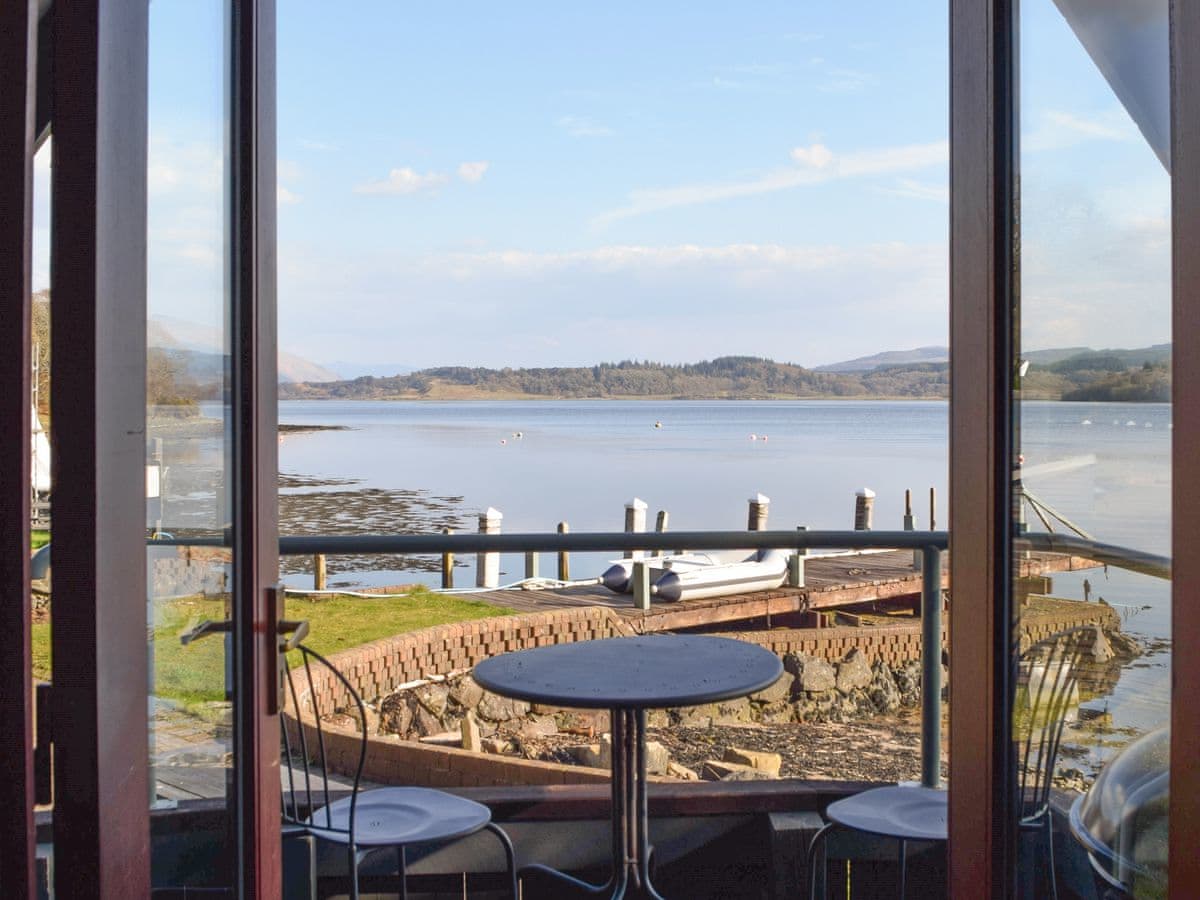 Dundonald Landing - Lochside Chalet, listing photograph 4