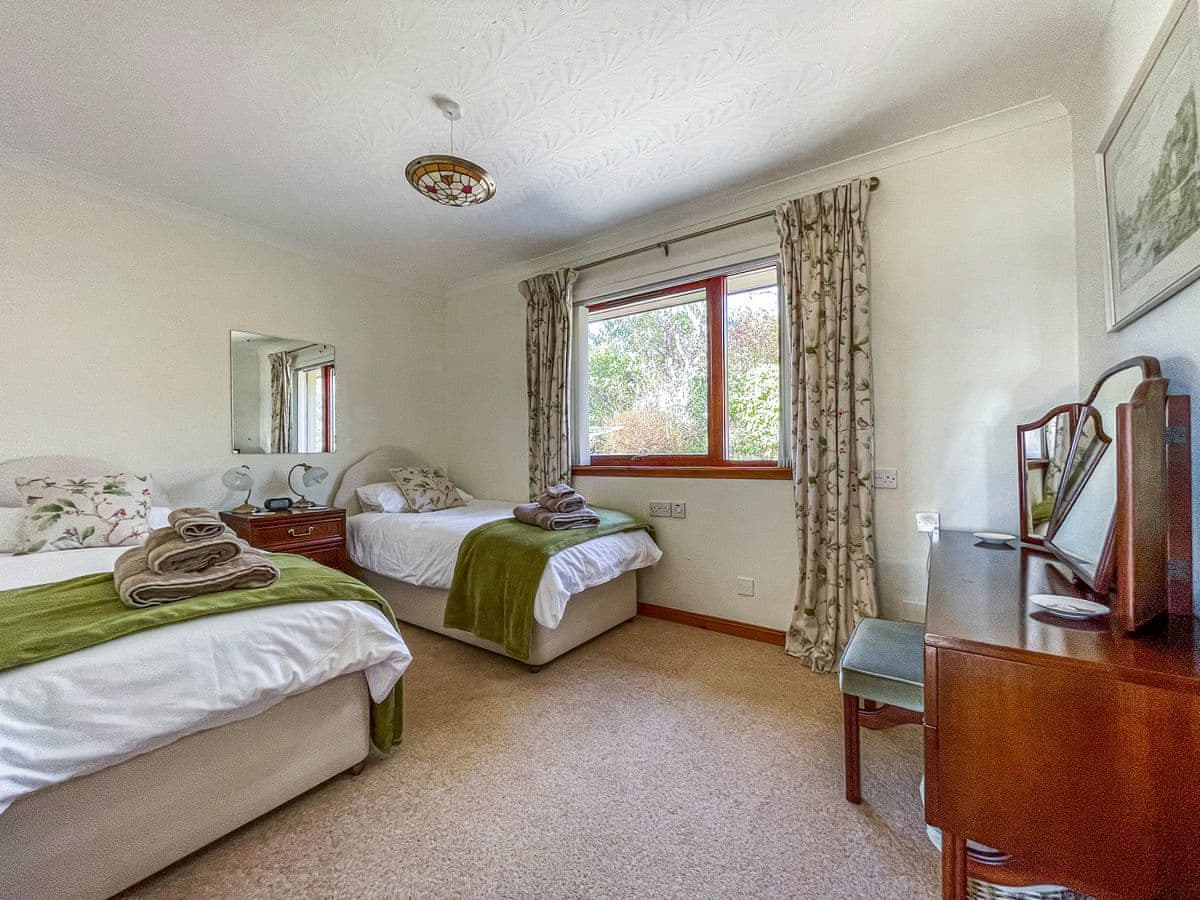 Chanonry View Holiday Cottage, listing photograph 11