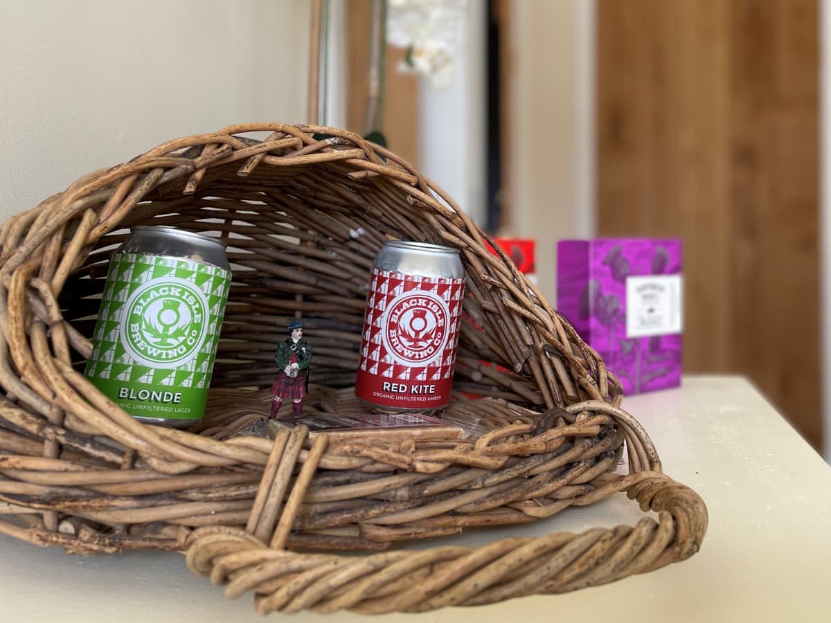 Farr Out, listing photograph 9