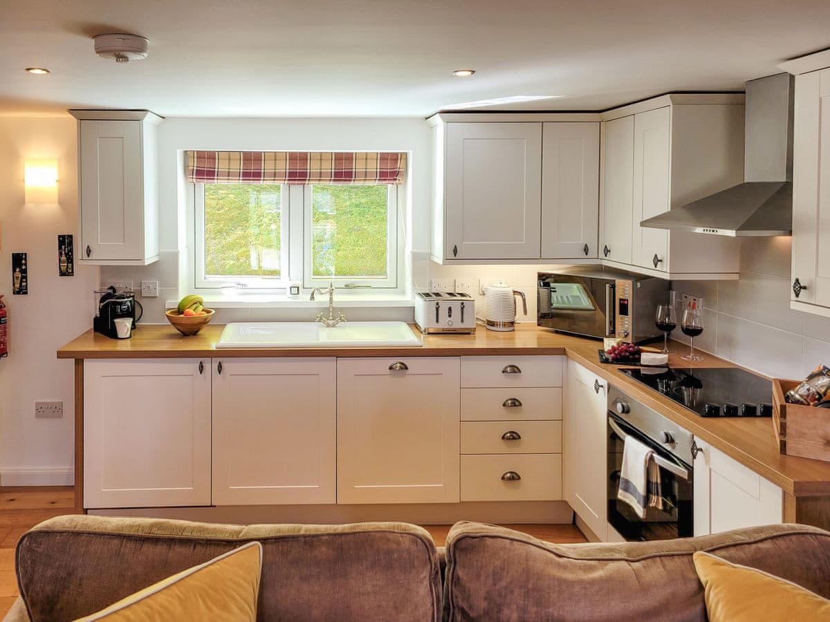 Tawny Cottage, listing photograph 9