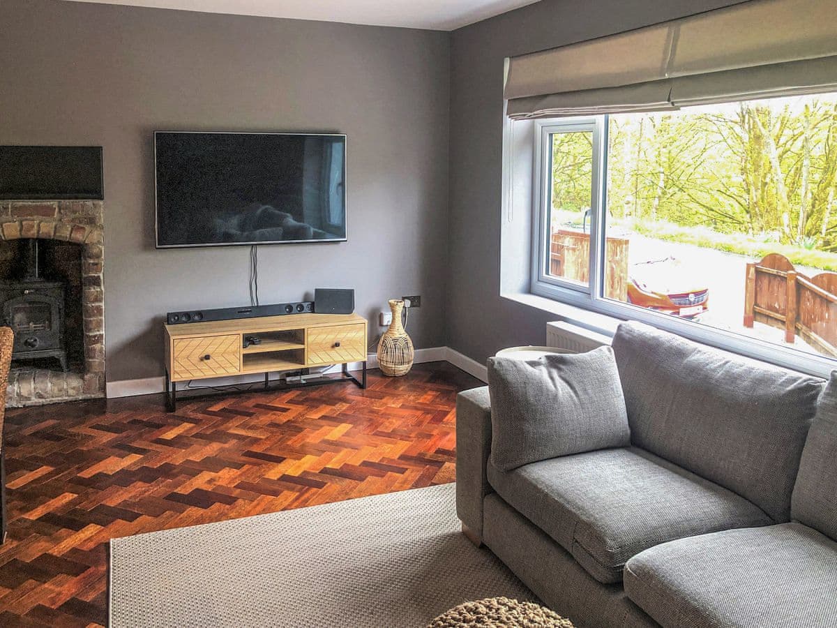 Fernbrae, listing photograph 2
