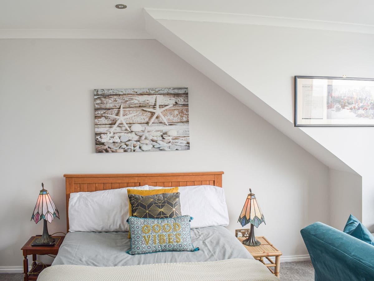 The Seaside Suite, listing photograph 5