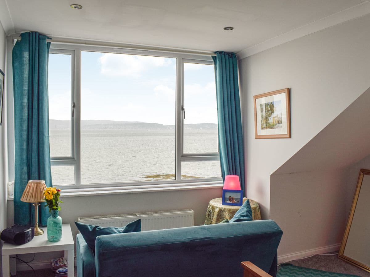 The Seaside Suite, listing photograph 6