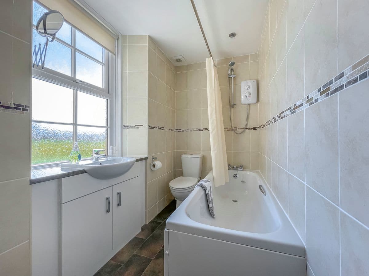 Easter Dalziel Farm Cottages - Rowan Cottage, listing photograph 9