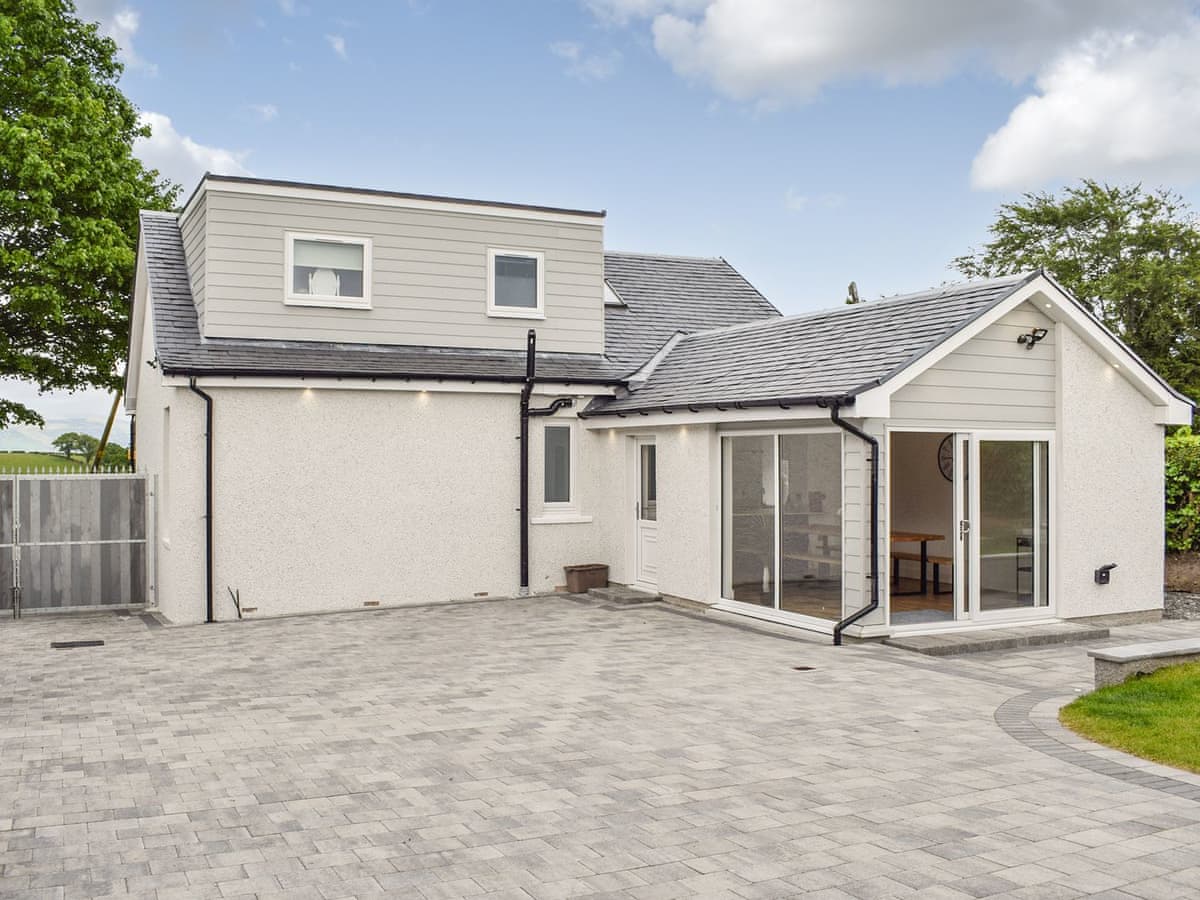 The Wee White Cottage