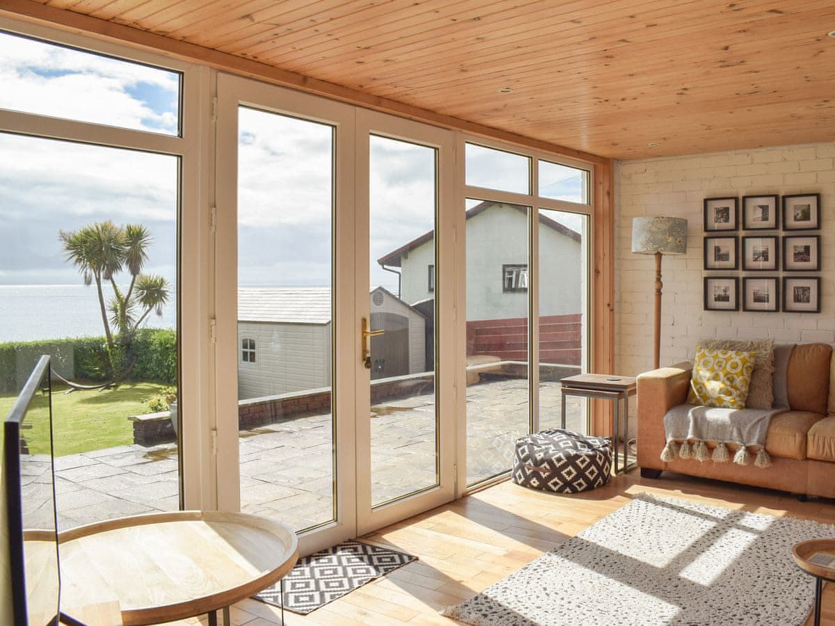 Southcroft Lodge, listing photograph 2