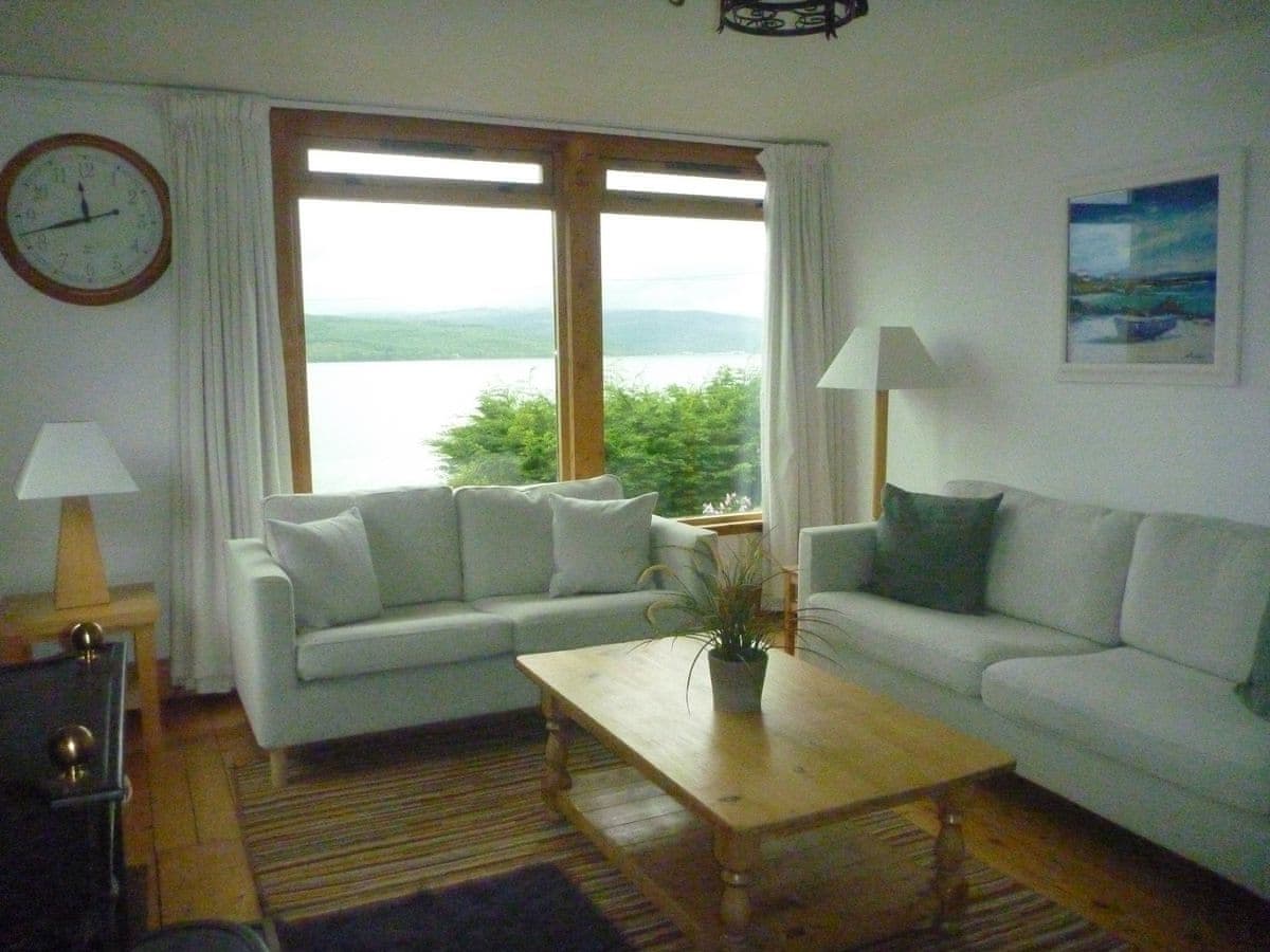 Tigh an Uillt, listing photograph 3