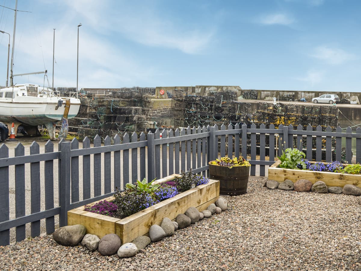 Fifie Cottage, listing photograph 2