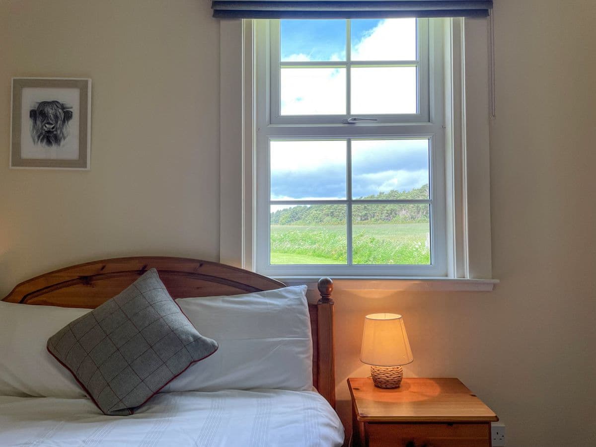 Easter Dalziel Farm Cottages - Pine Cottage, listing photograph 11