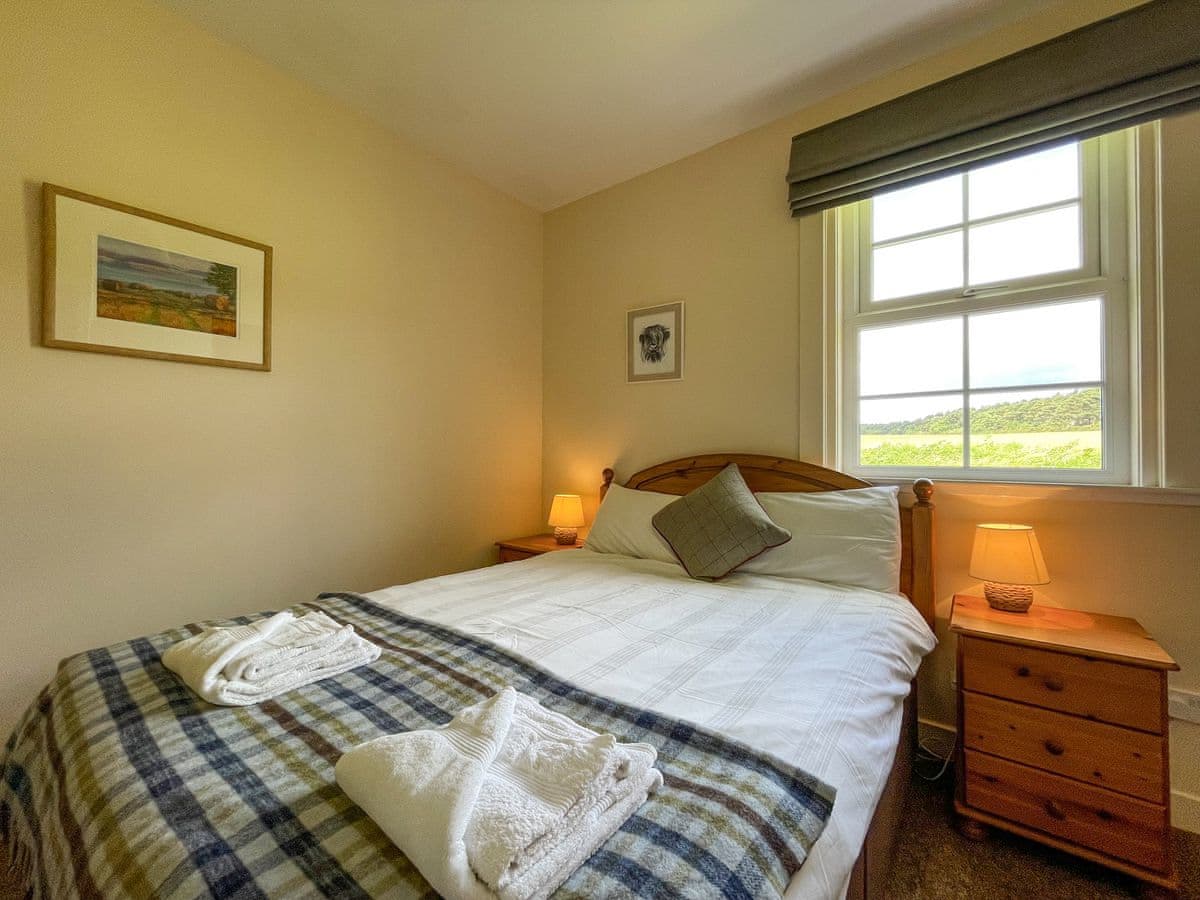 Easter Dalziel Farm Cottages - Pine Cottage, listing photograph 12