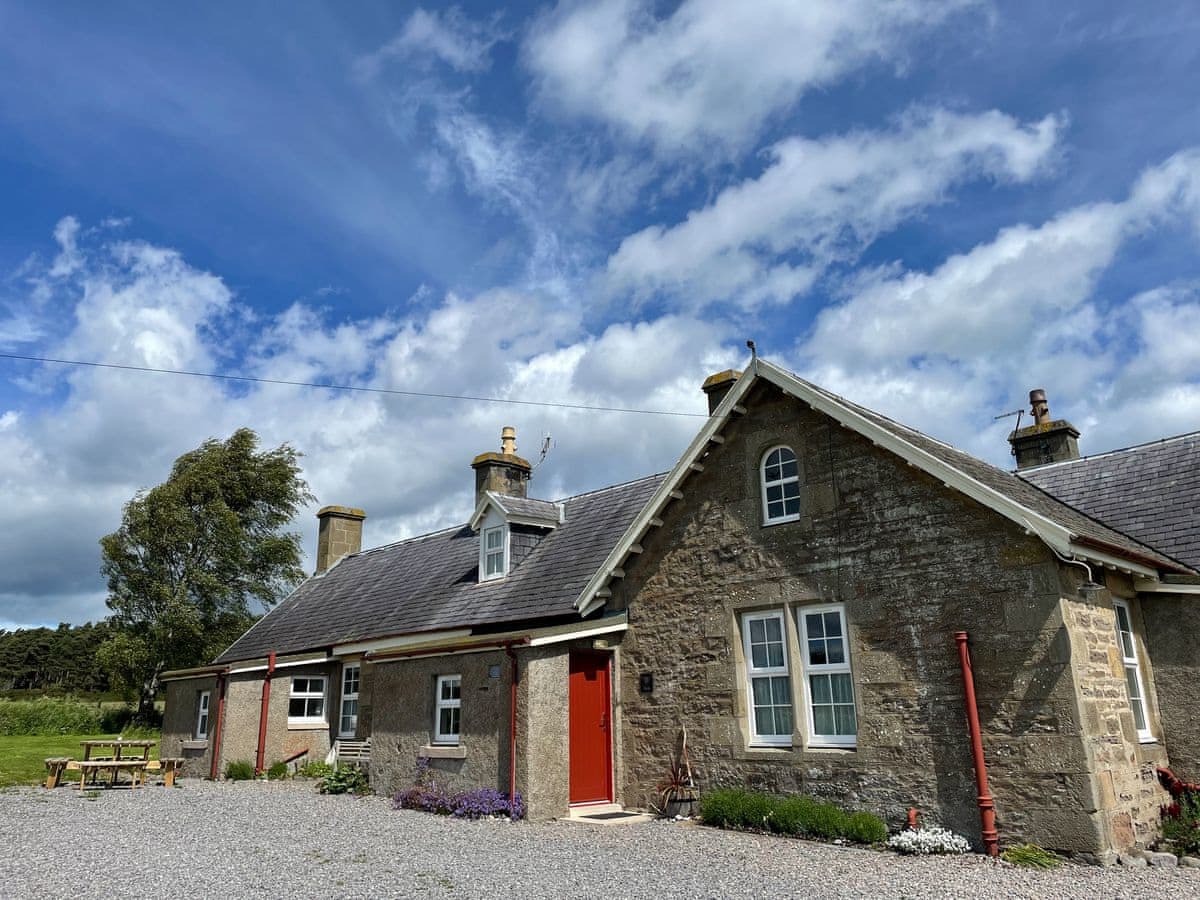 Easter Dalziel Farm Cottages - Birch Cottage