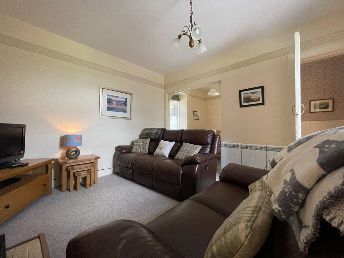 Easter Dalziel Farm Cottages - Birch Cottage, listing photograph 3