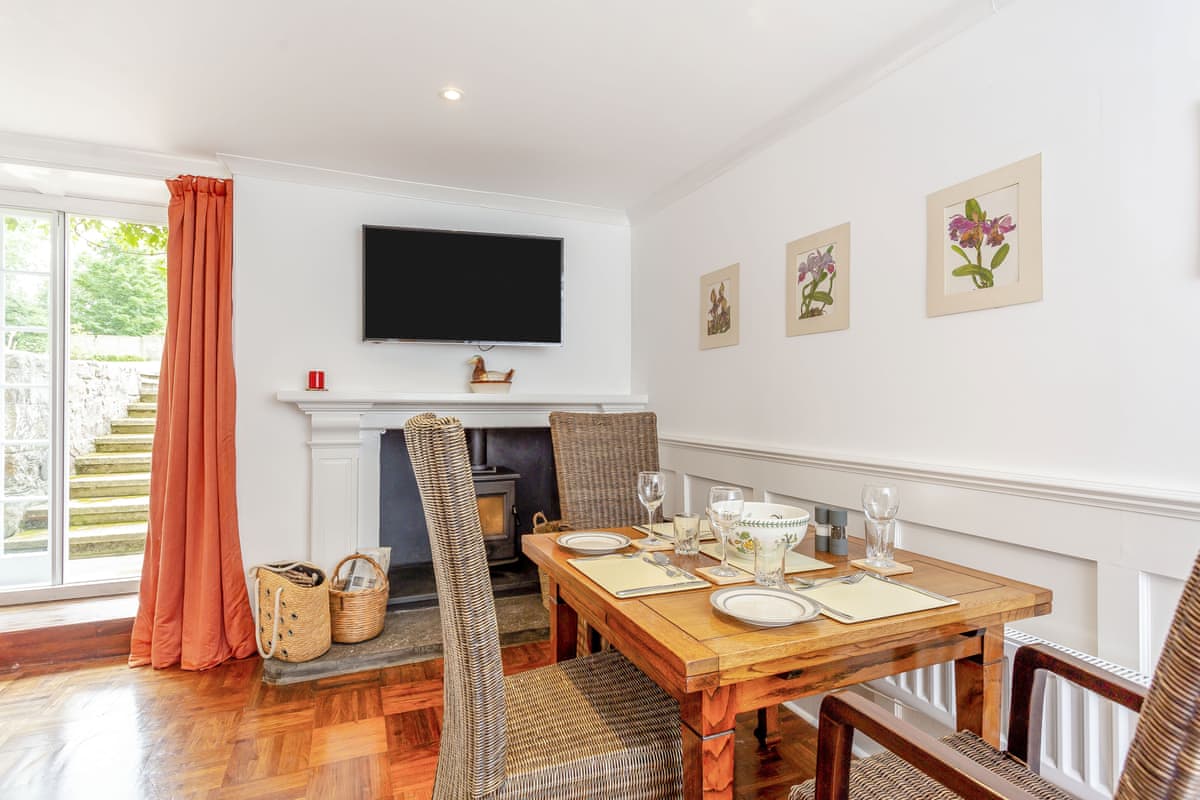 The Garden Flat Ardullie, listing photograph 4