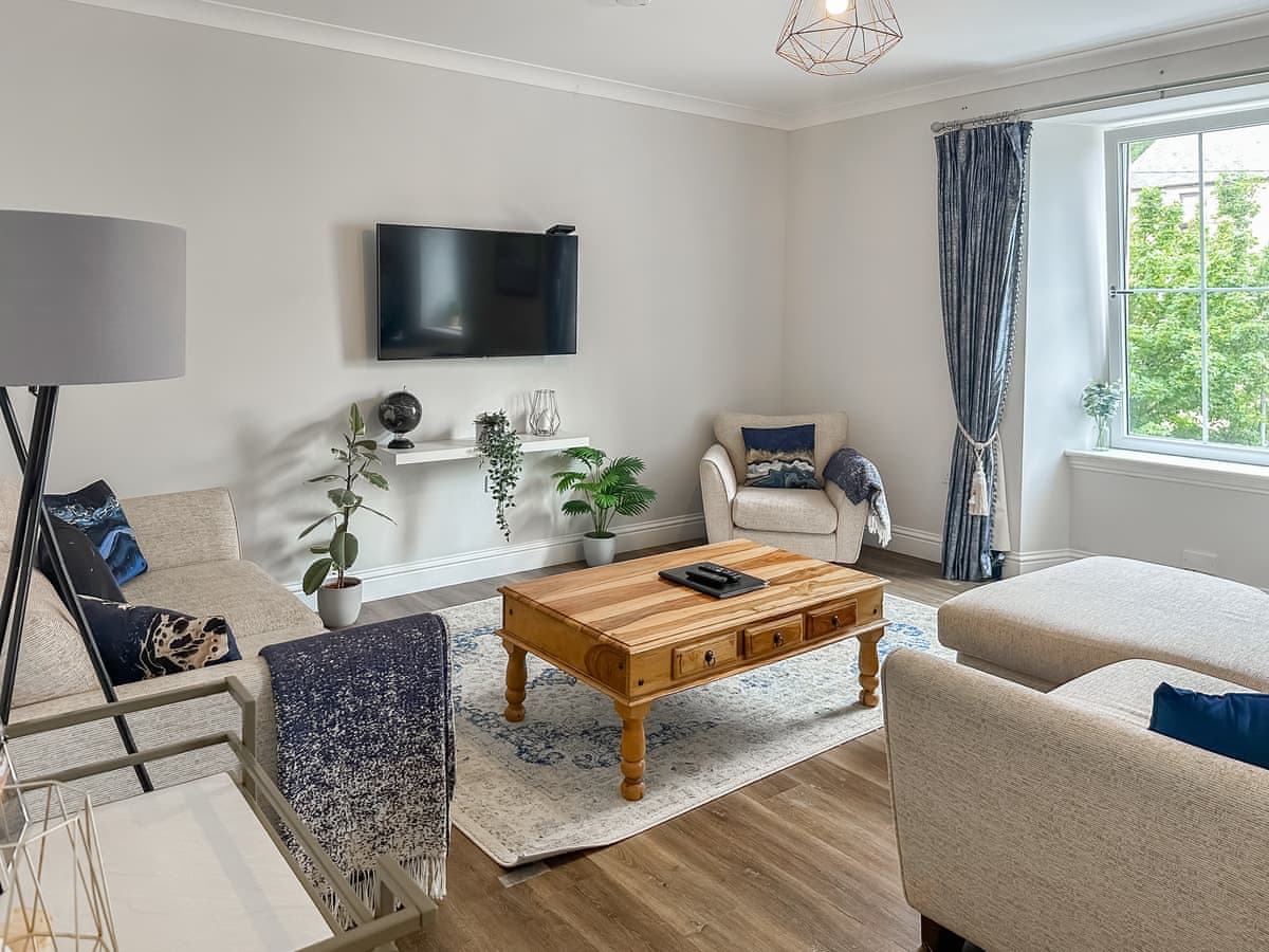 Airds Apartment