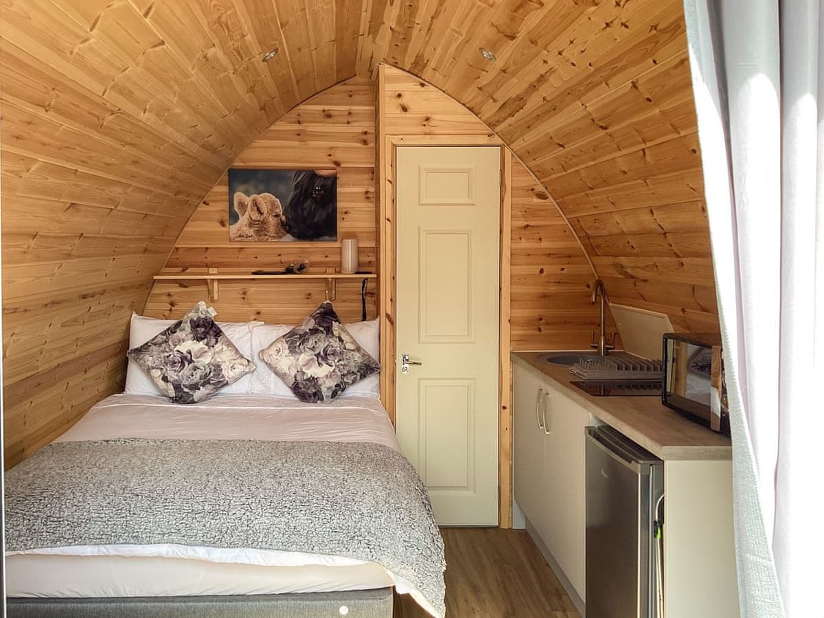 The Dalmore Pod, listing photograph 3