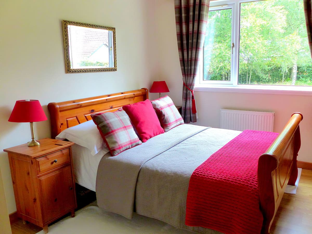Bo Nan Taigh Cottage, listing photograph 7