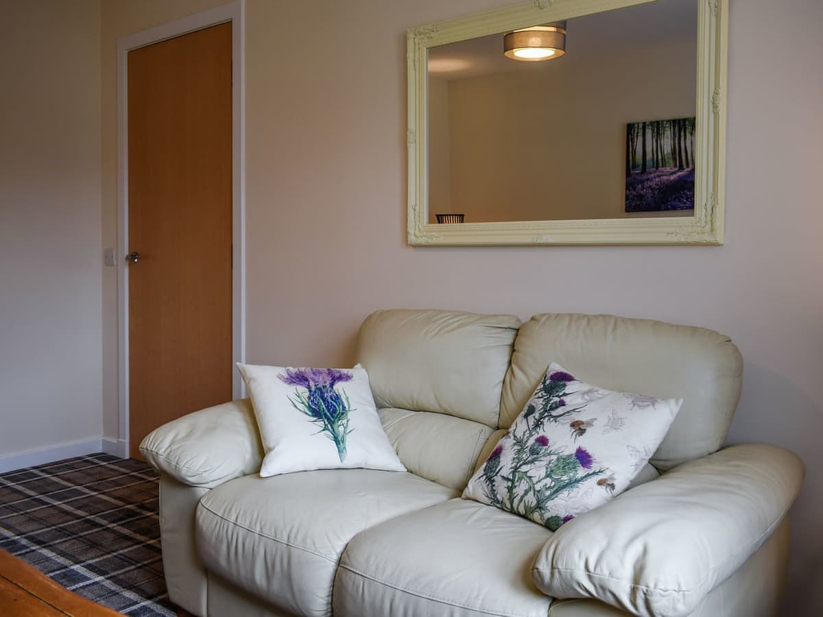 Beechwood, listing photograph 5