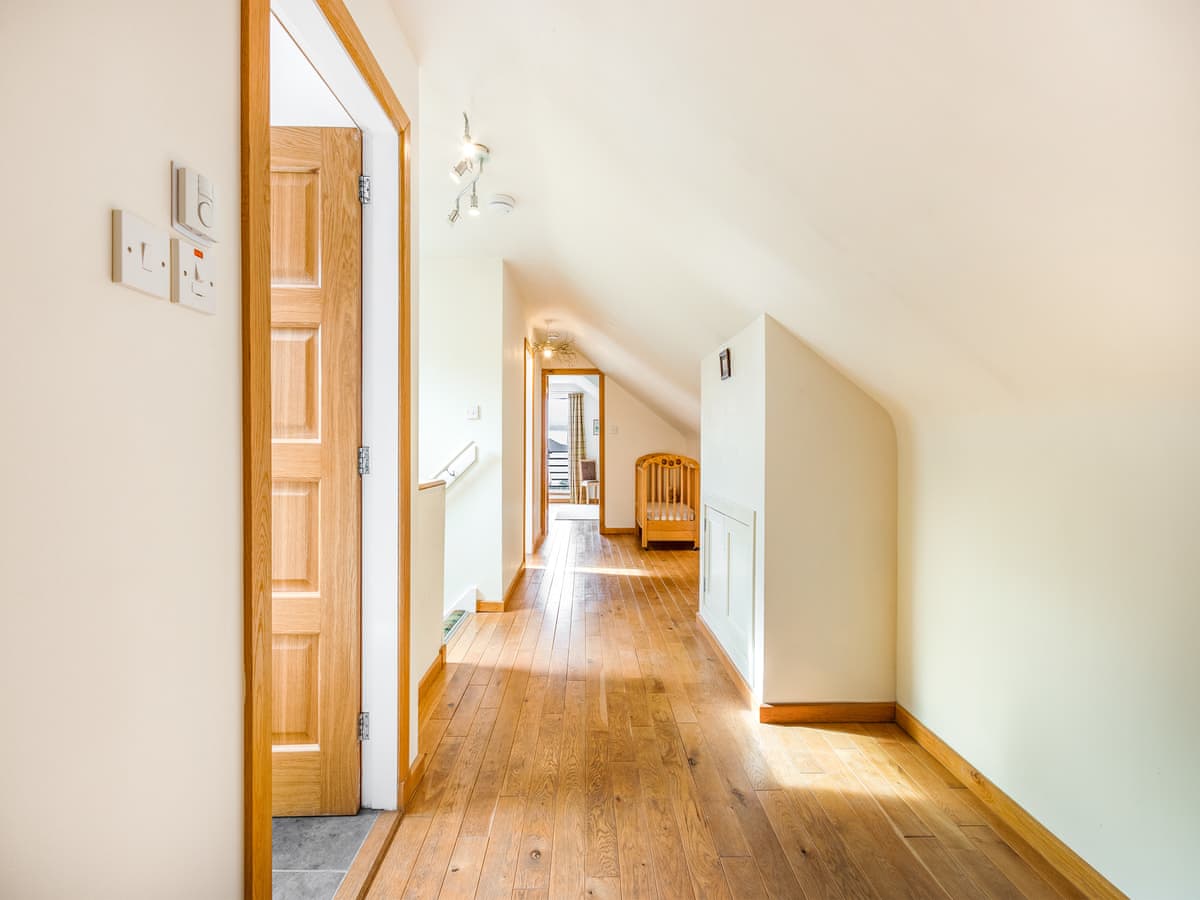 House by the Loch, listing photograph 11