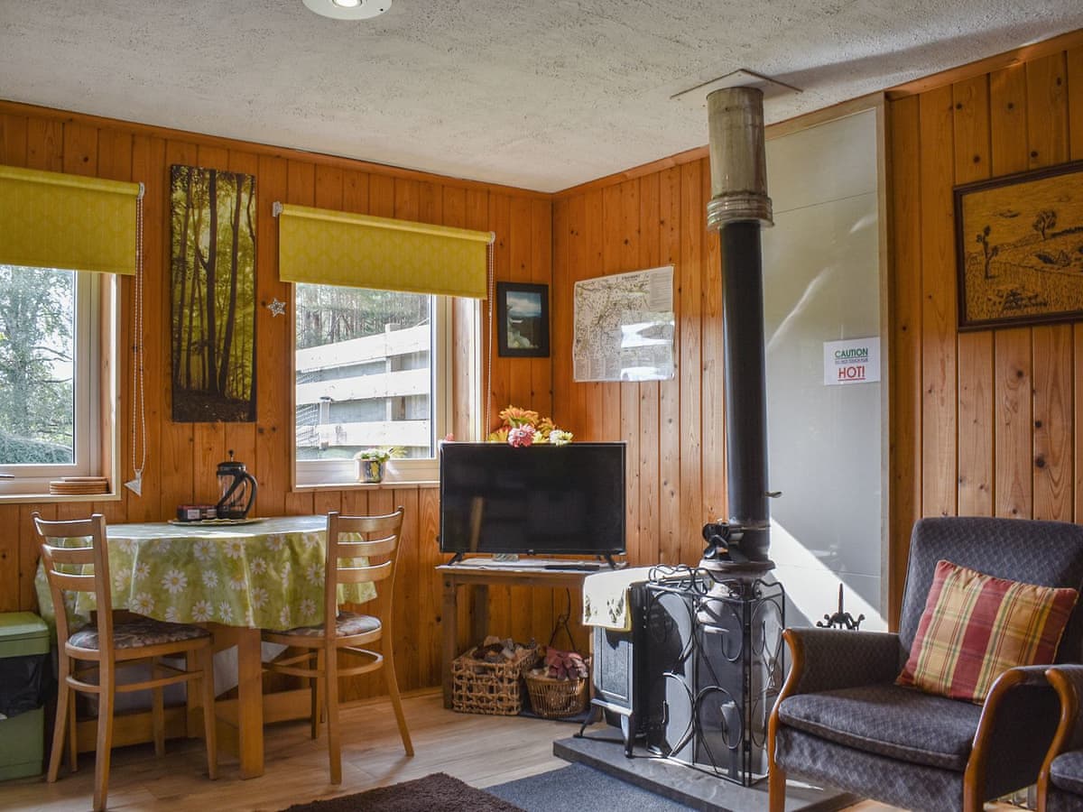Mondhuie Self Catering Chalets - The Bothy