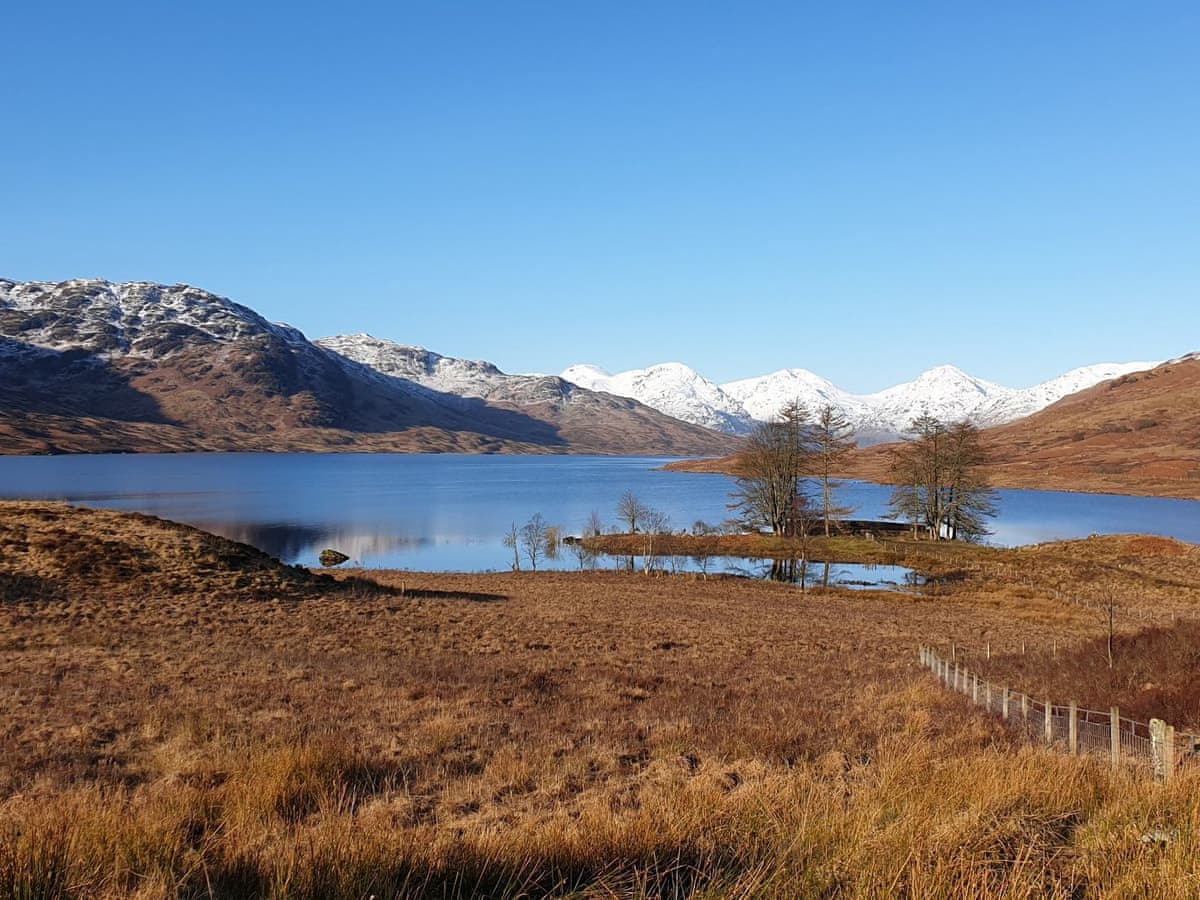 Lochside Holidays - Lochside Apartment, listing photograph 10