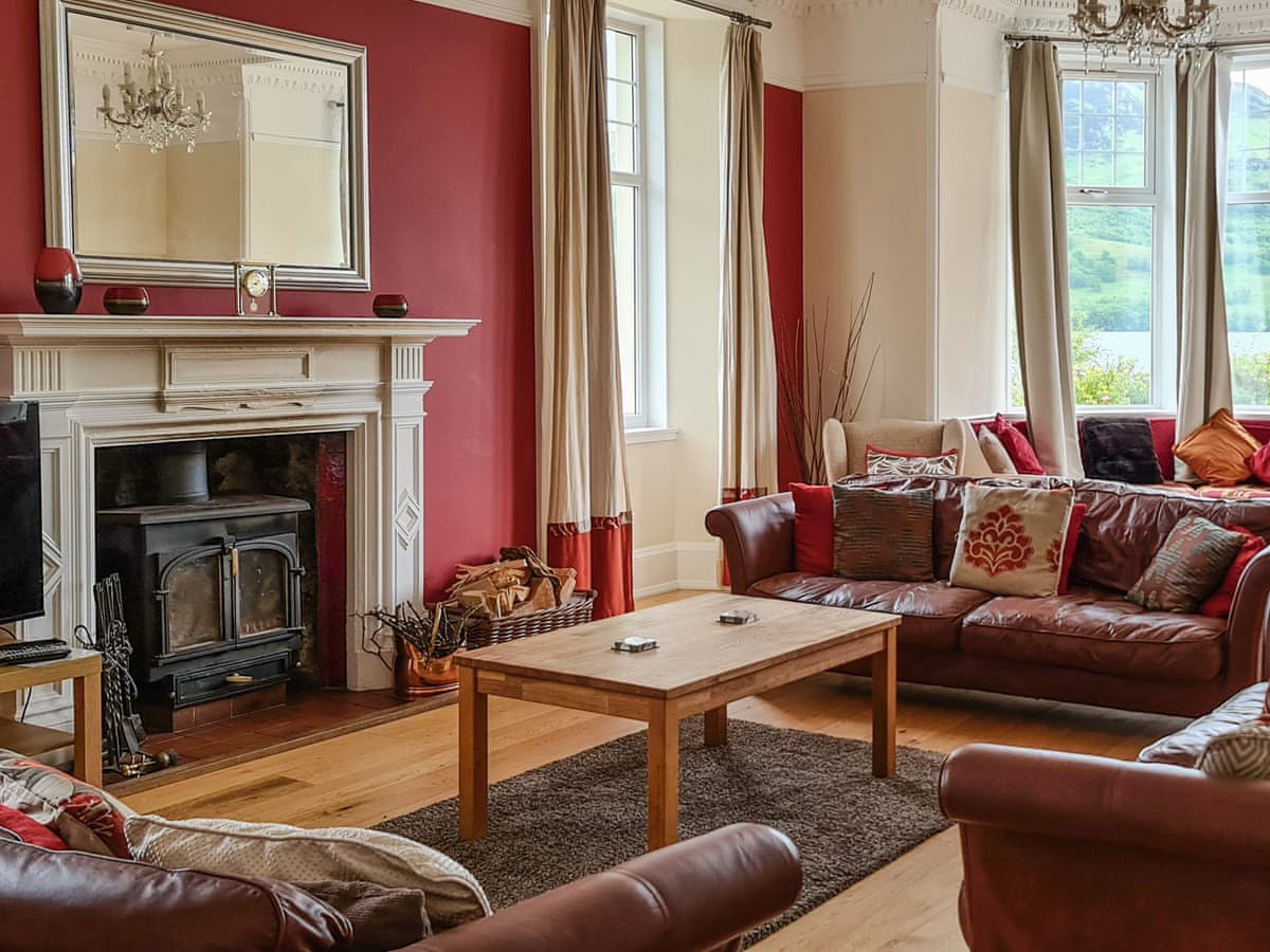 Lochside Holidays - Lochside House, listing photograph 2