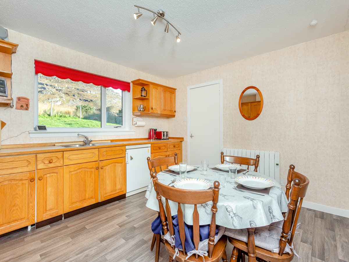 West Home, listing photograph 10