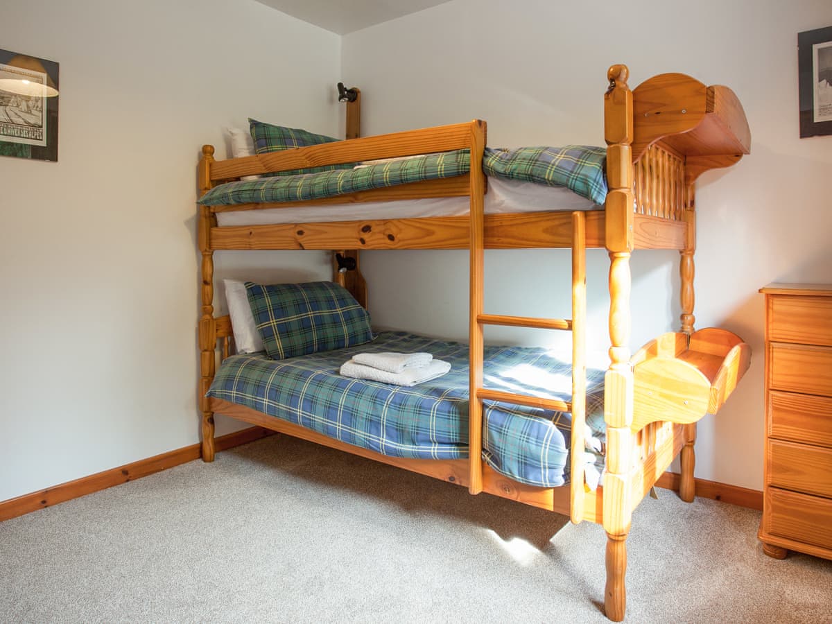Glencoe Mountain Cottages - Aonach Cottage, listing photograph 9