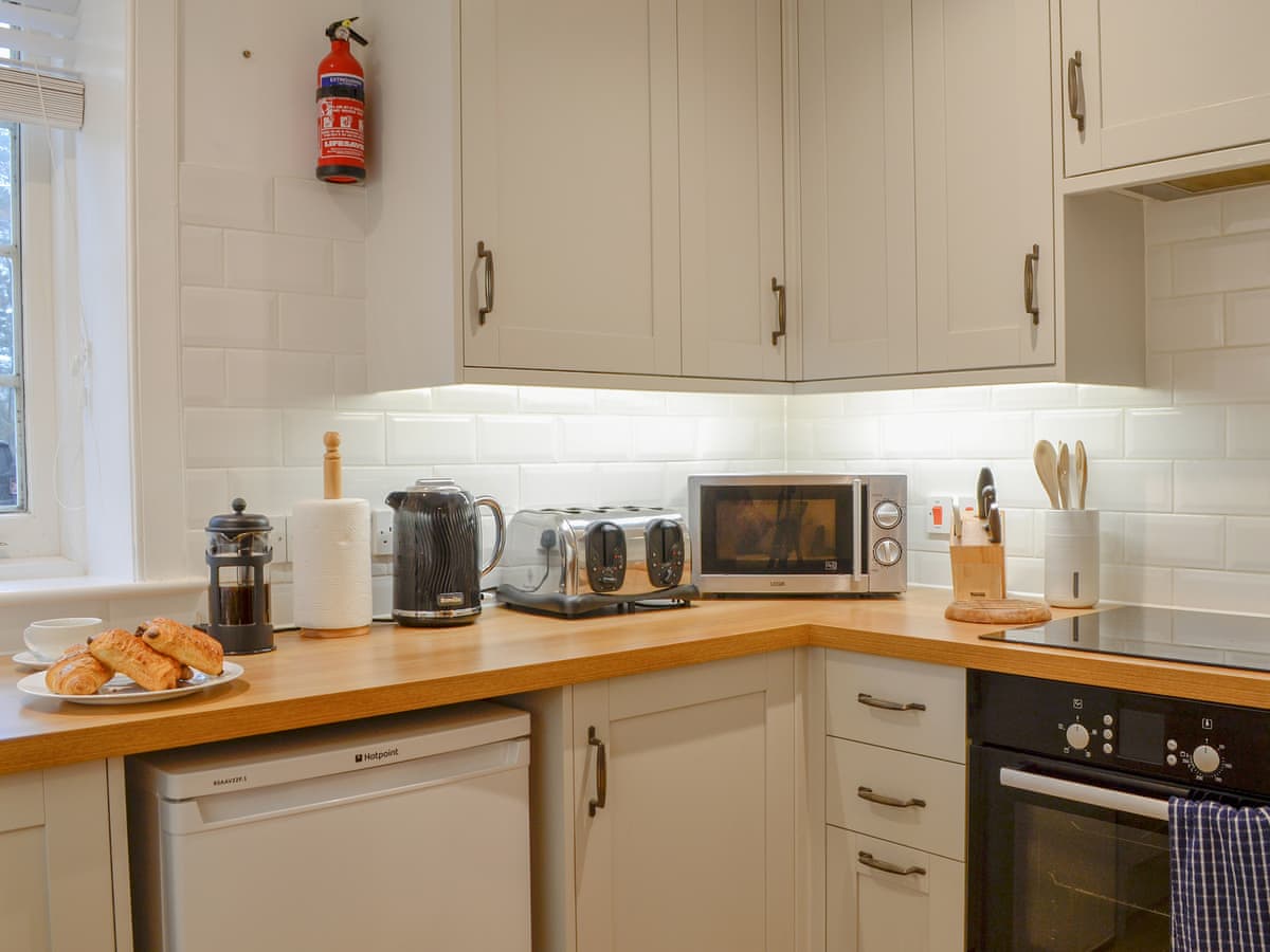 Ardblair Castle Cottages - The Stable, listing photograph 7