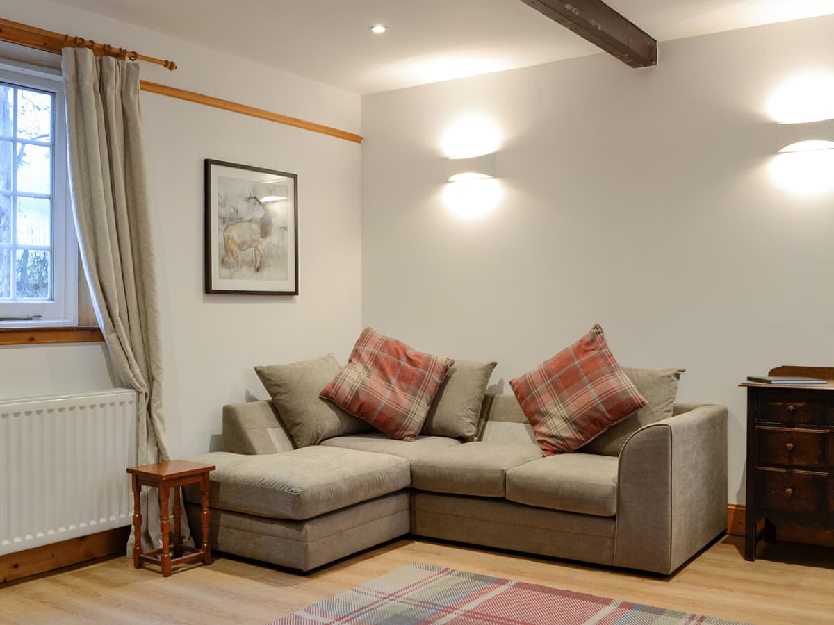 Ardblair Castle Cottages - The Stable, listing photograph 3