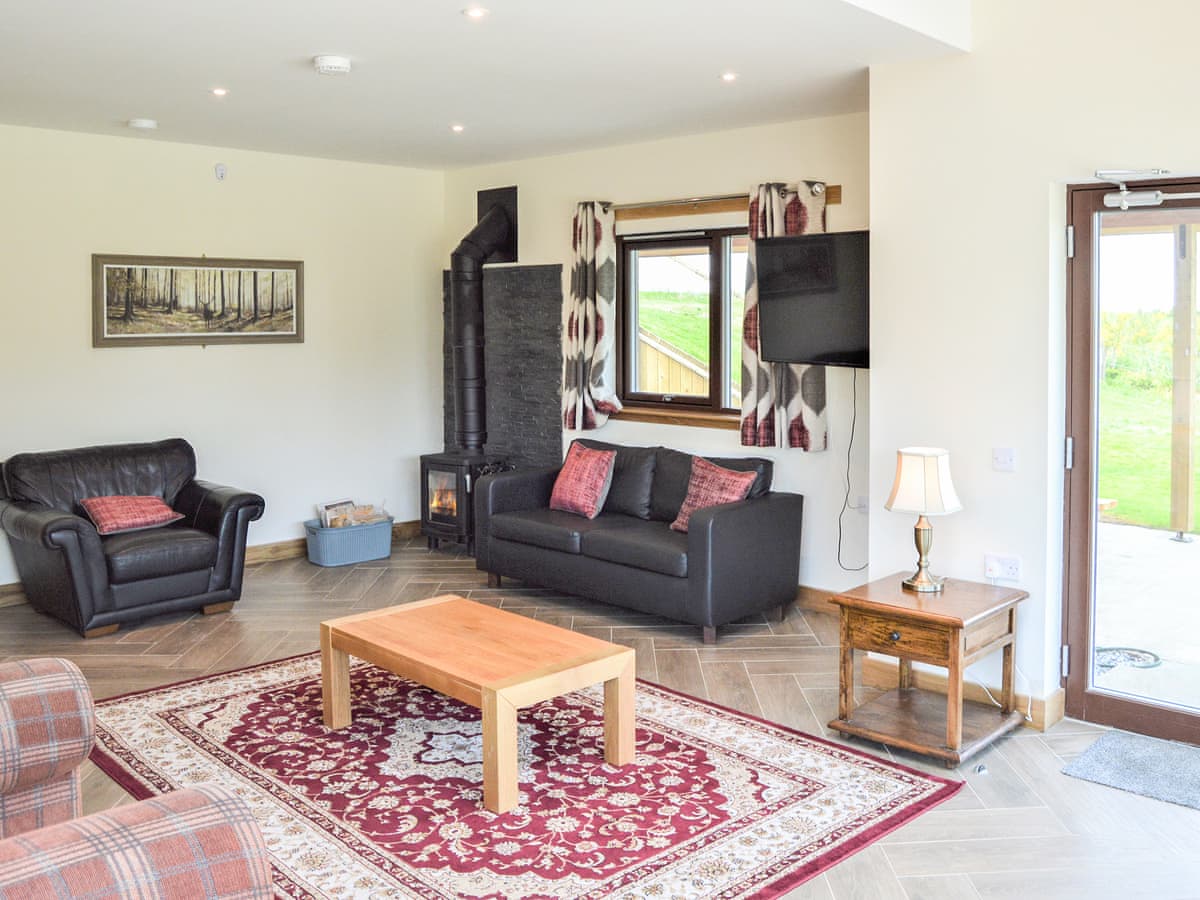 The Farmhouse, listing photograph 6