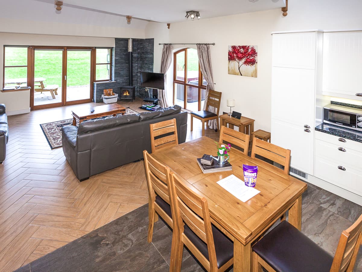 Beech Cottage, listing photograph 5