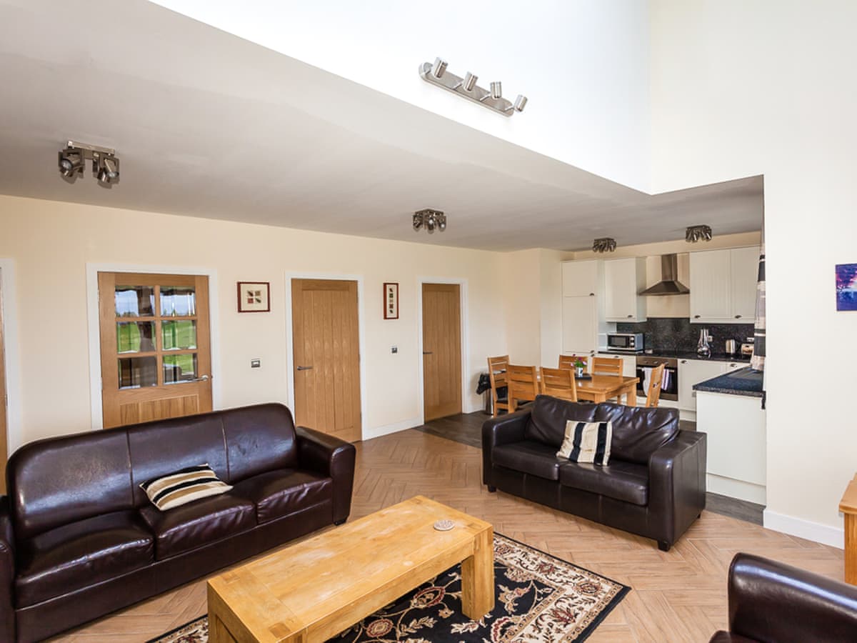 One Eden Cottage, listing photograph 4
