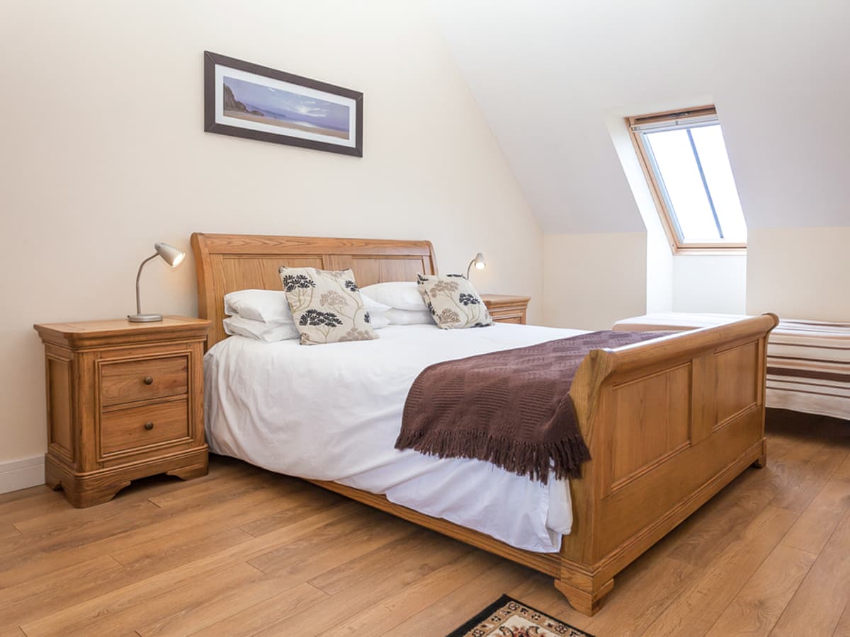 One Eden Cottage, listing photograph 8